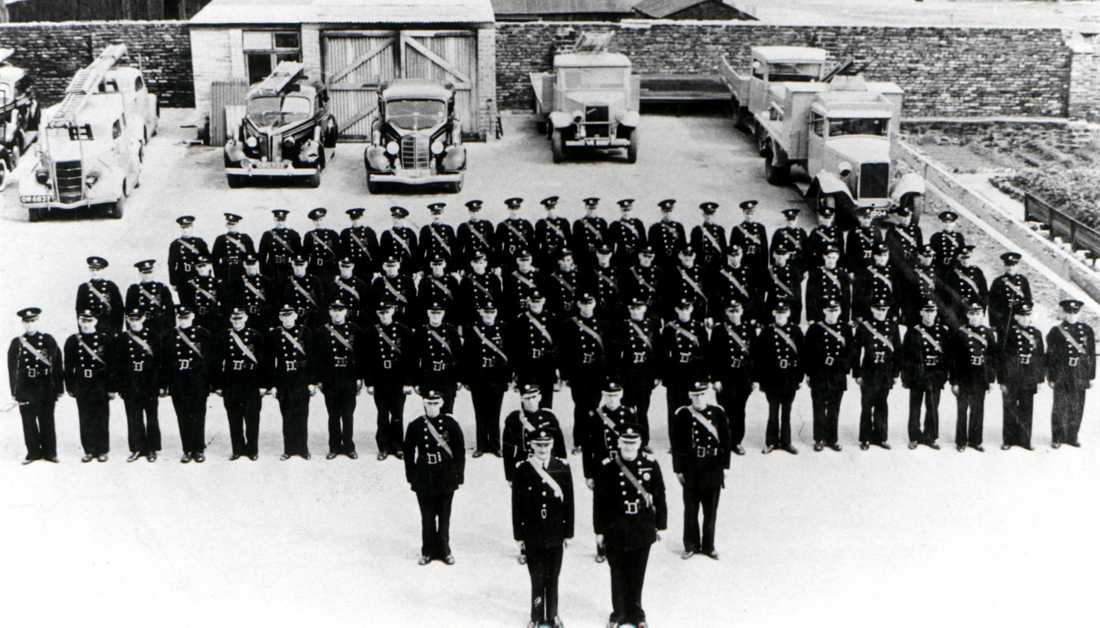 Jack Forrester - front Rank - 10th from Left (Felling Auxillary Fire Brigade 1939)